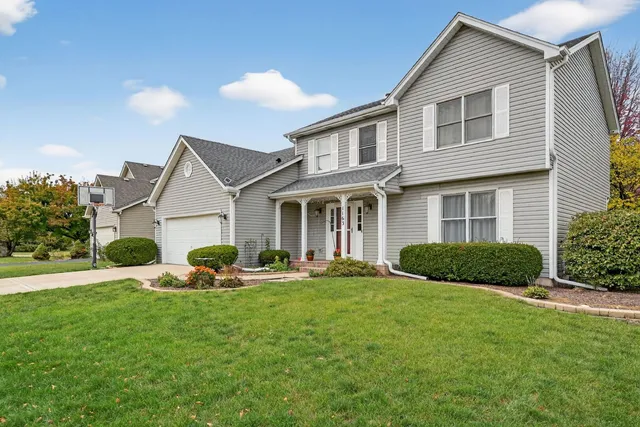 $2,999 | 1163 Shoreline Drive, Aurora, IL 60504