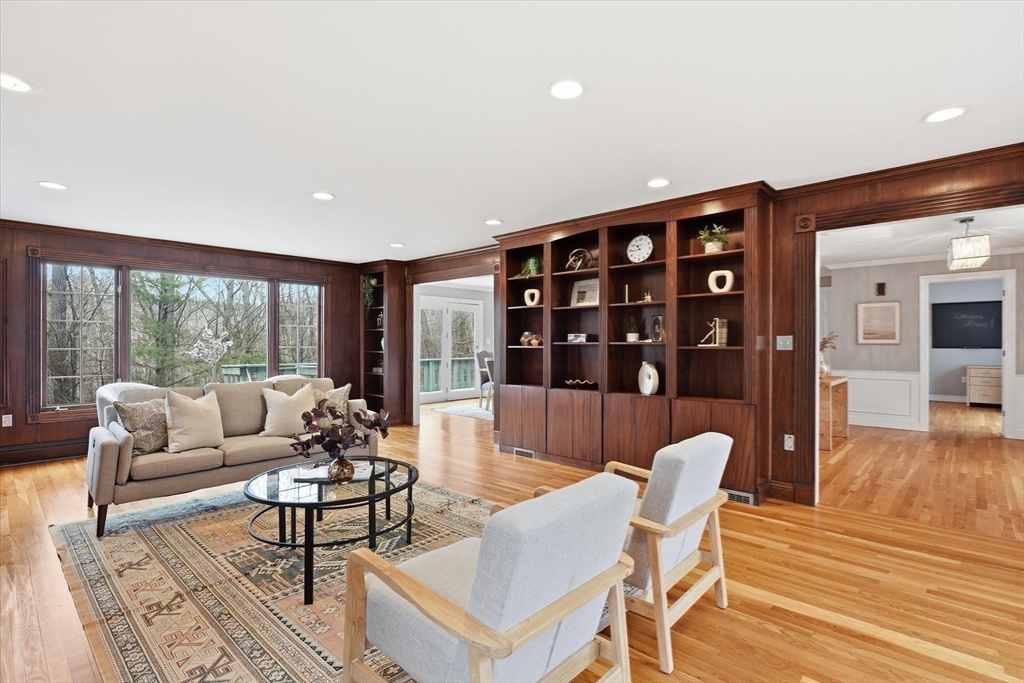 11 Alison Way Andover, MA 01810 - Photo 15 of 37 Gallery Image 15