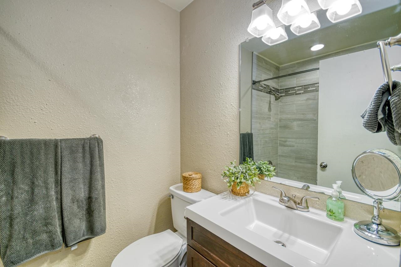 1831 Myrick Road Tallahassee, FL 32303 - Photo 9 of 32 Gallery Image 9