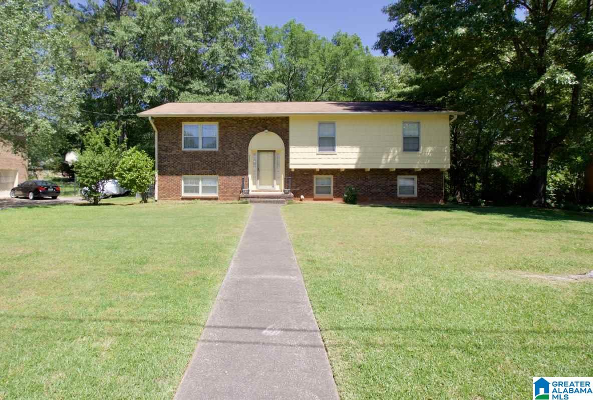 2022 Canterbury Square Anniston, AL 36207 - Photo 1 of 21