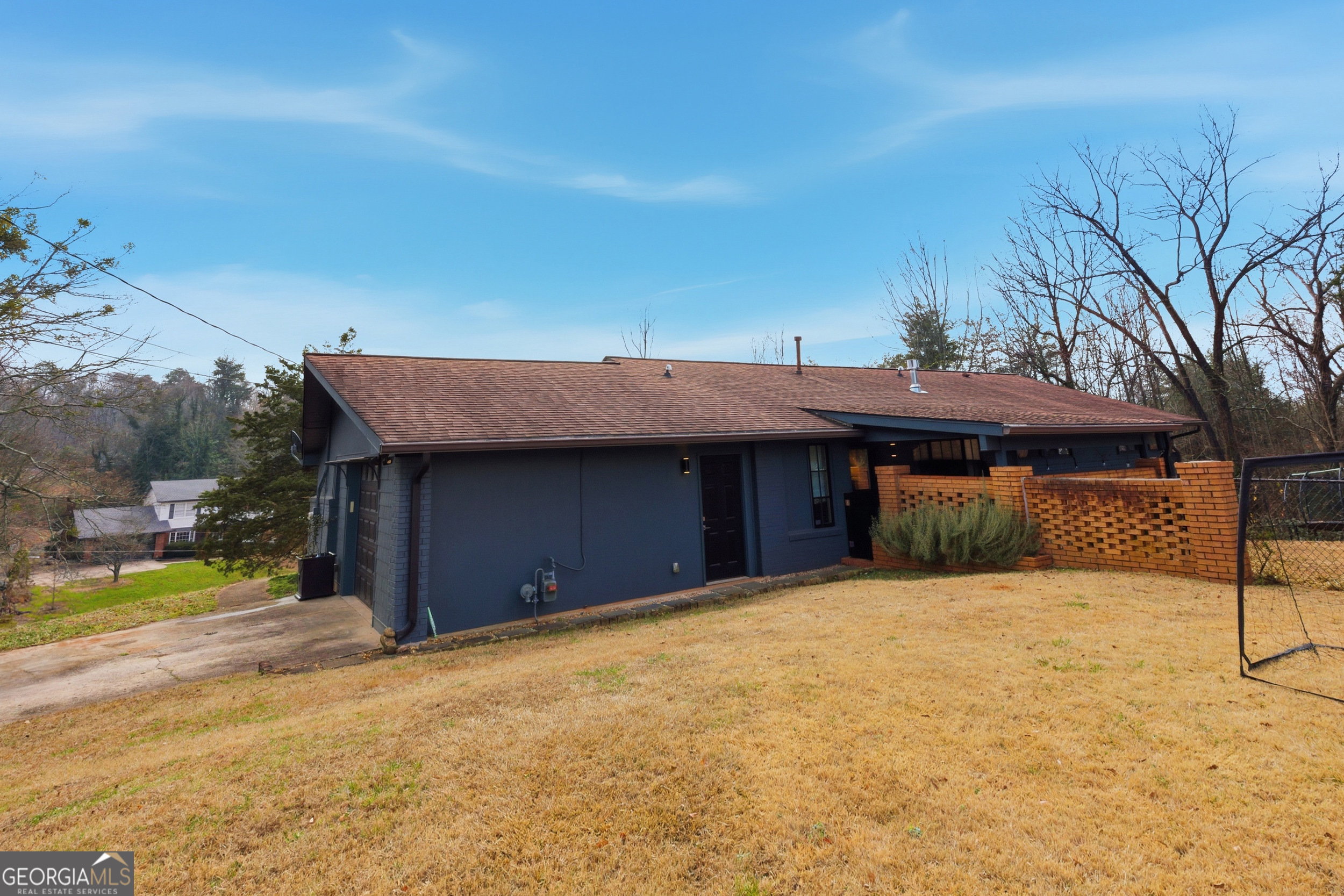 125 Maple Street Cornelia, GA 30531 - Photo 18 of 44 a backyard of a house