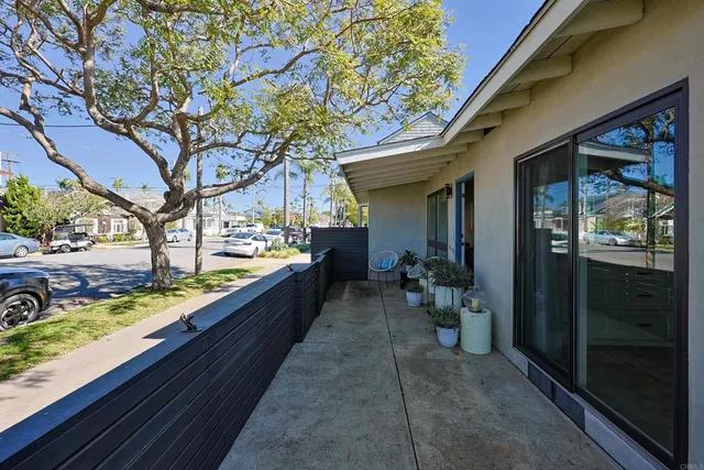 $15,000 | 1300 9th Street, Coronado, CA 92118