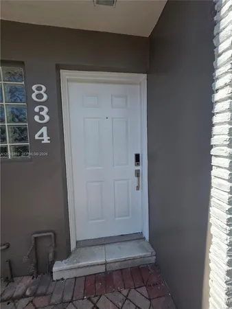 $6,000 | 834 Raymond Street, Miami Beach, FL 33141