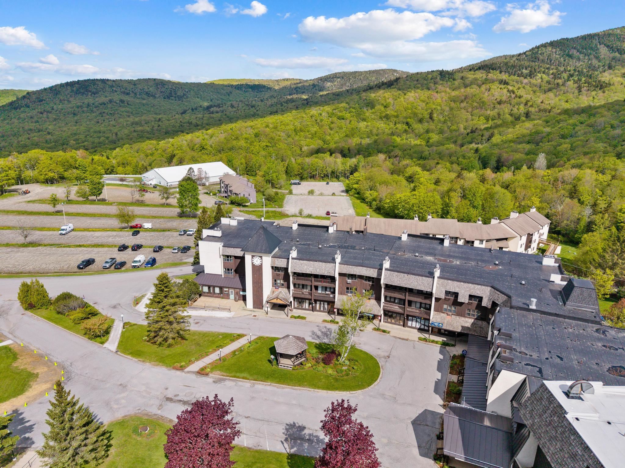 4302 Bolton Valley Access Road, Unit 296 Bolton, VT 05477 - Photo 6 of 60
