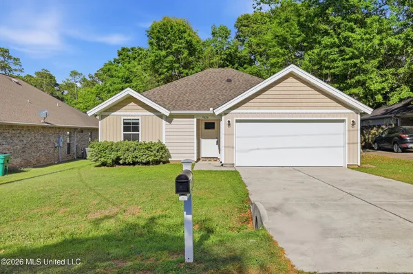 $239,997 | 9826 Ala Moana Street, Diamondhead, MS 39525