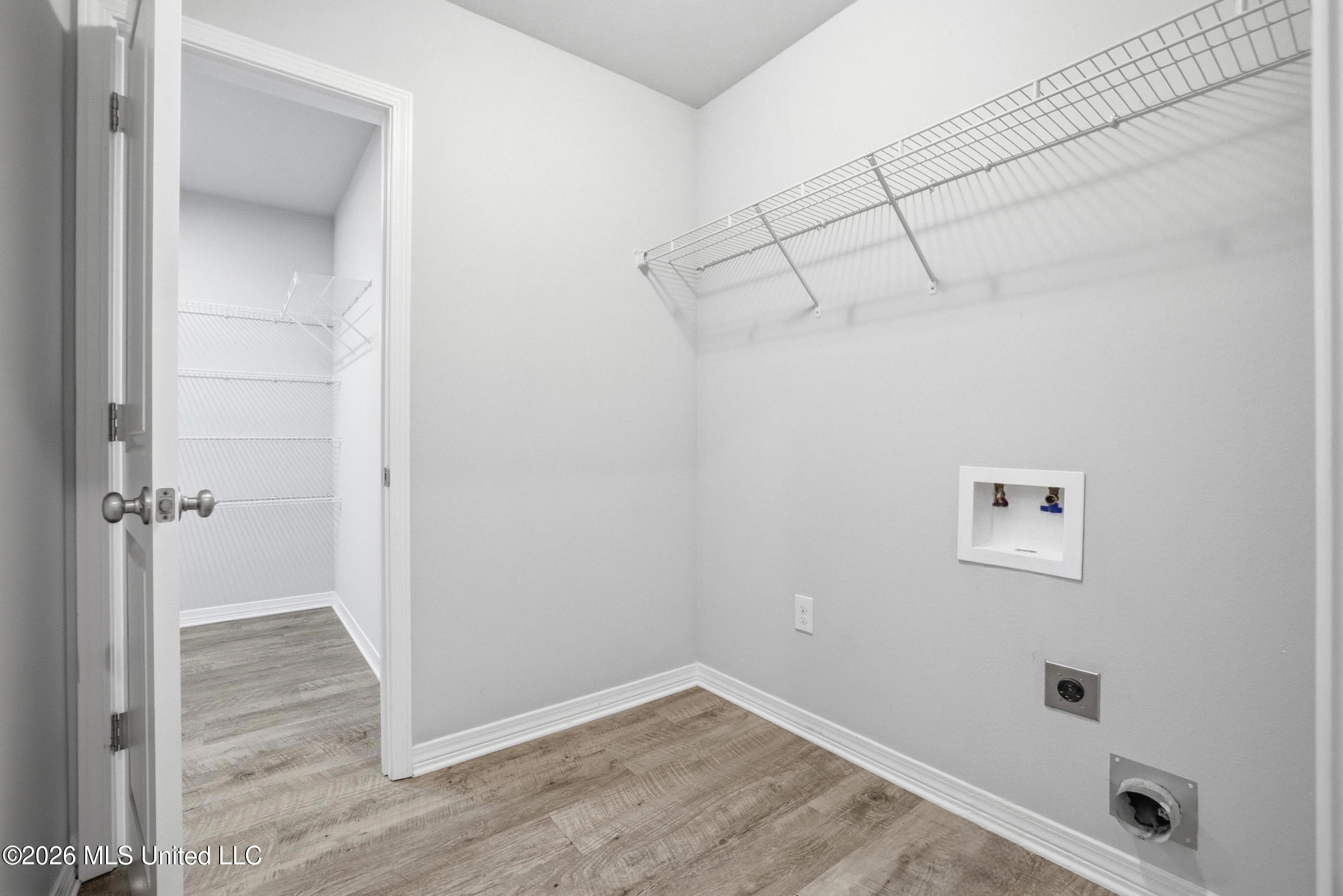 9826 Ala Moana Street Diamondhead, MS 39525 - Photo 17 of 44 21_r6__2213_autoremove_24671775