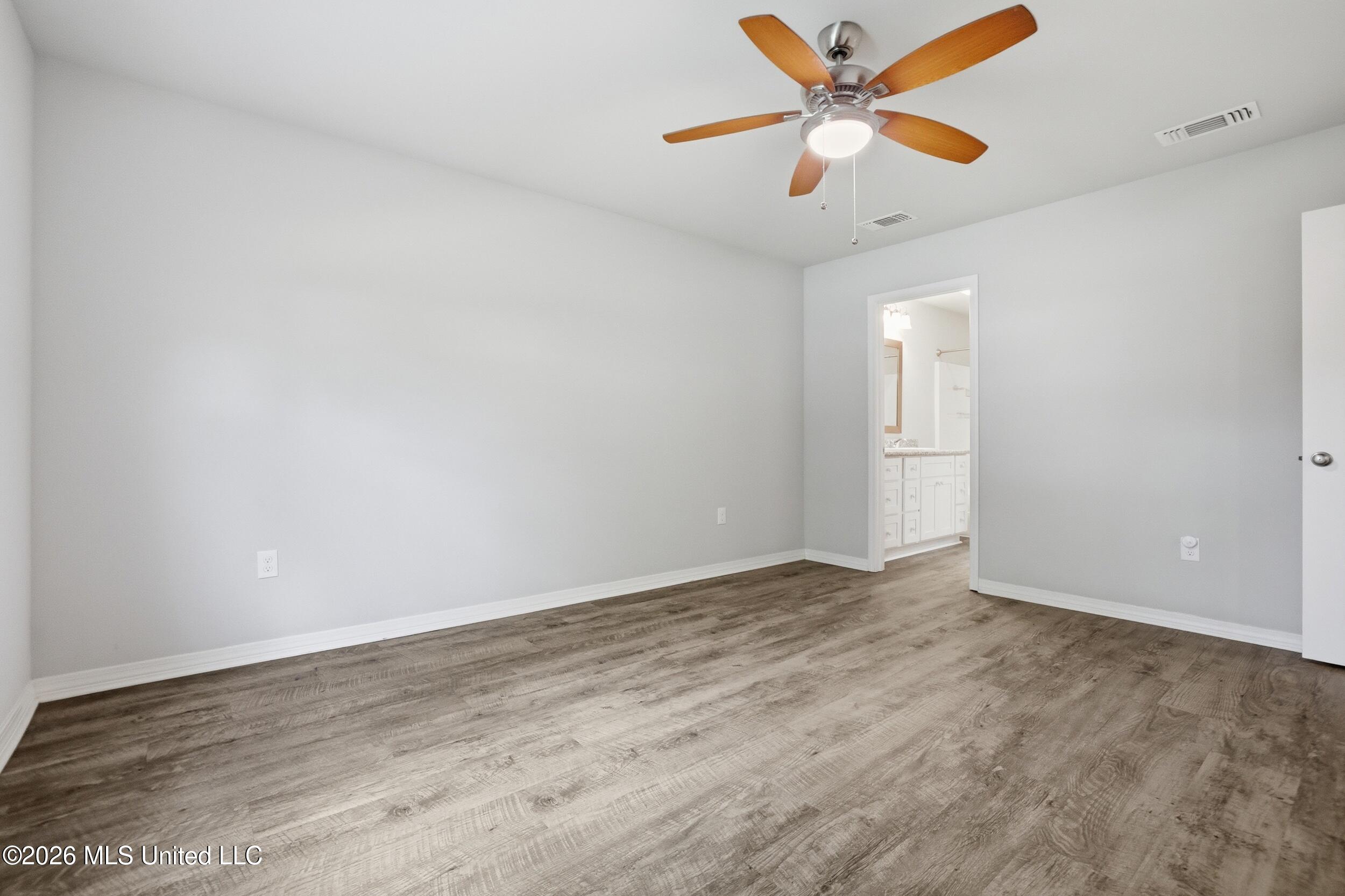 9826 Ala Moana Street Diamondhead, MS 39525 - Photo 19 of 44 18_r6__2178