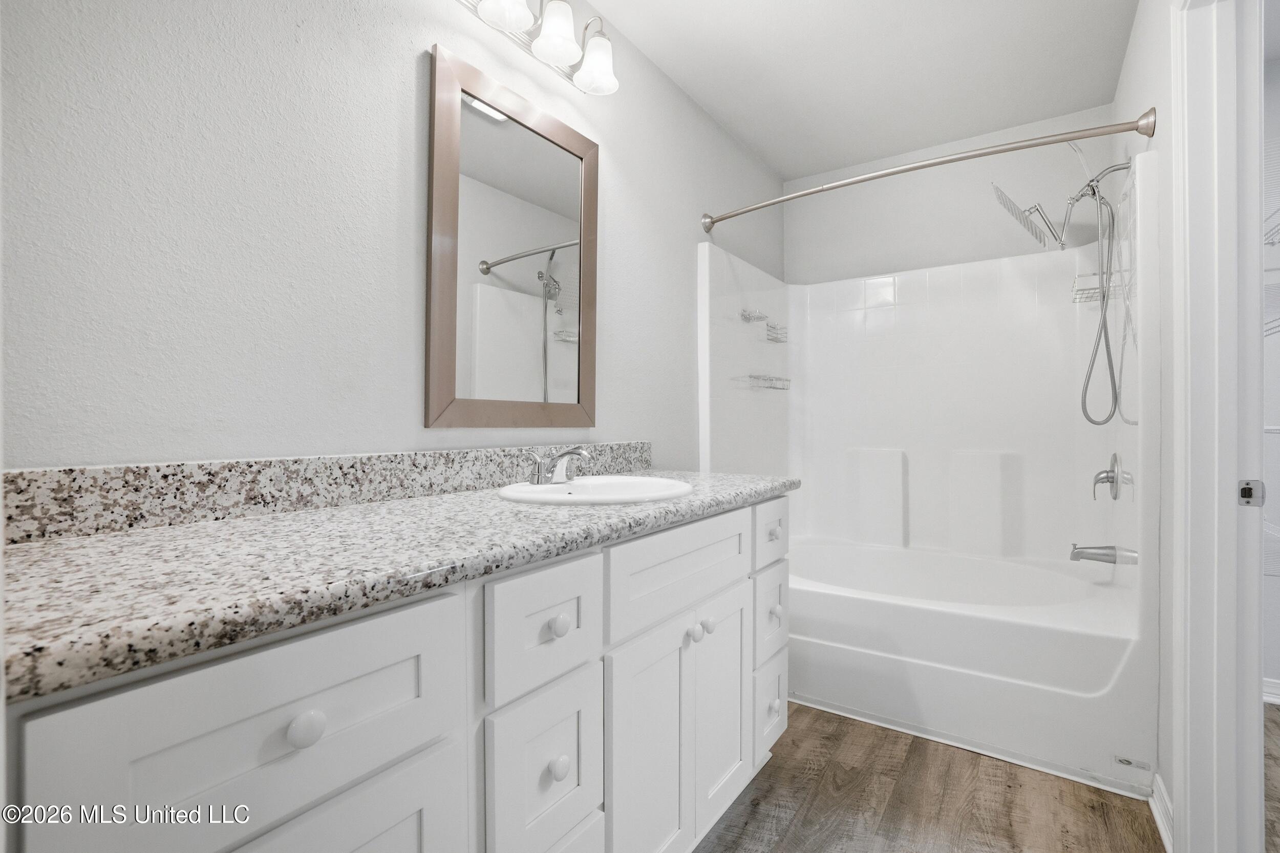 9826 Ala Moana Street Diamondhead, MS 39525 - Photo 23 of 44 20_r6__2188