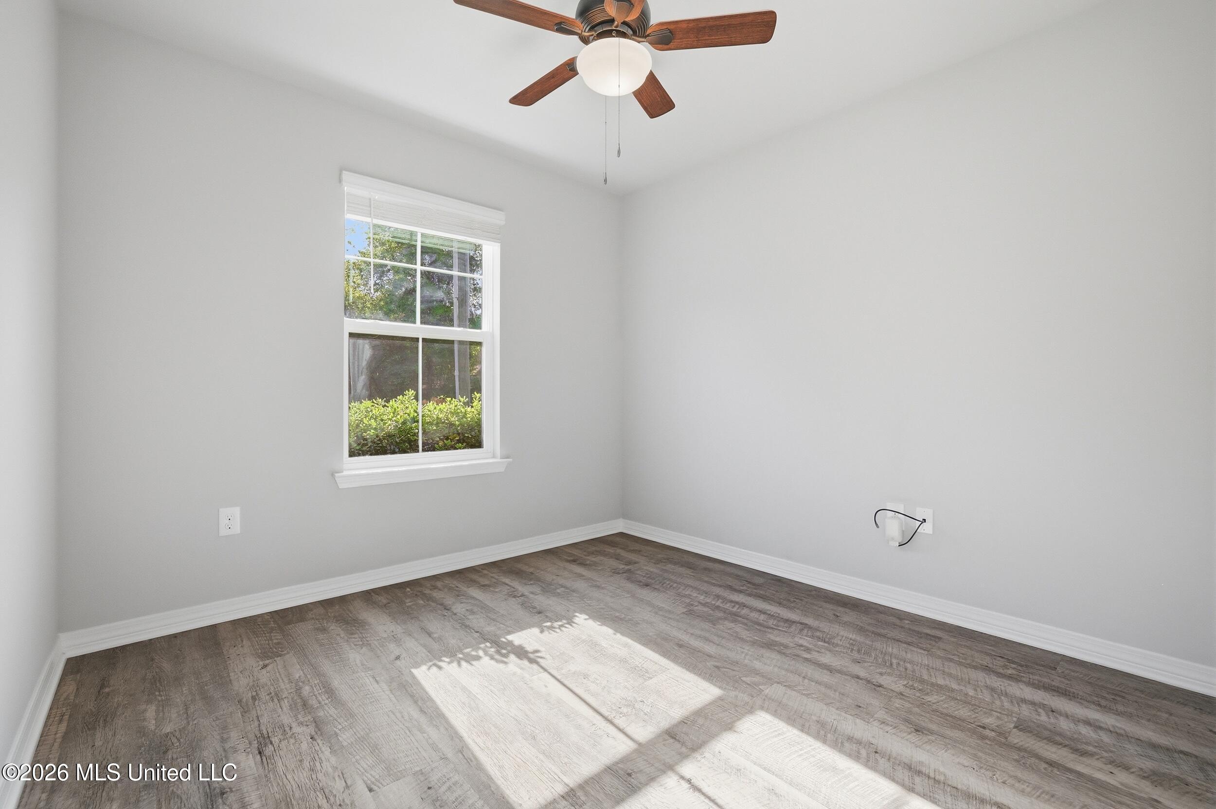 9826 Ala Moana Street Diamondhead, MS 39525 - Photo 30 of 44 30_r6__2233