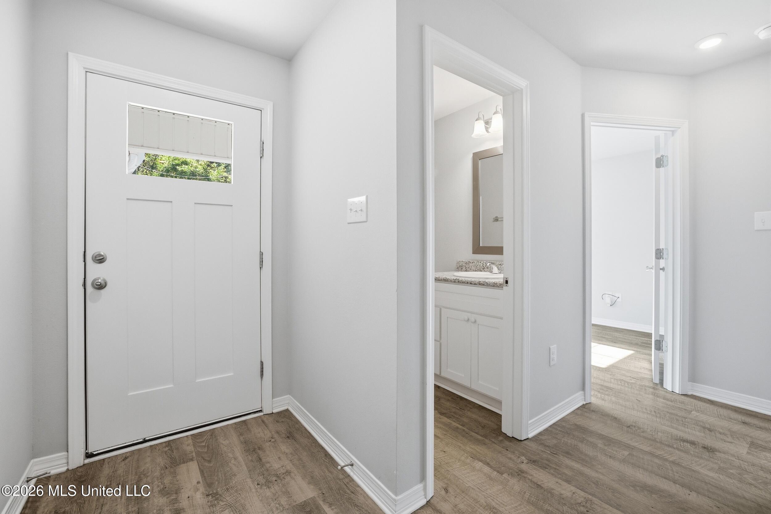 9826 Ala Moana Street Diamondhead, MS 39525 - Photo 6 of 44 6_r6__2128