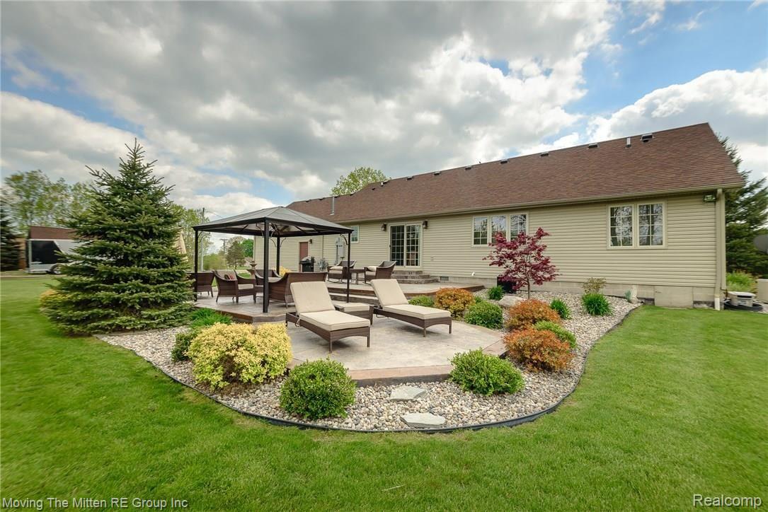 40064 Wear Road Belleville, MI 48111 - Photo 28 of 37 mtm_40064_wear-31.jpg