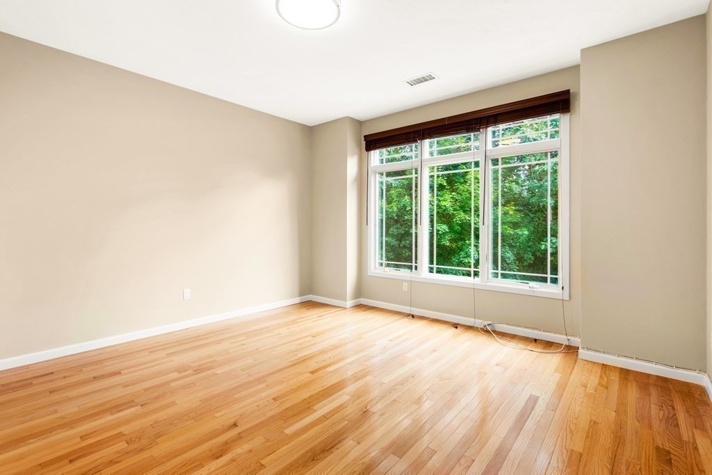 152 Harwich Road Newton, MA 02467 - Photo 24 of 36