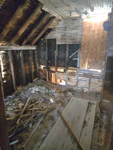 $45,000 | 909 West 6th Street, Sterling, IL 61081