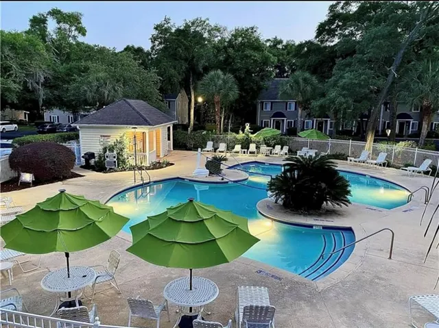 $2,500 | 850 Mallery Street, St. Simons Island, GA 31522