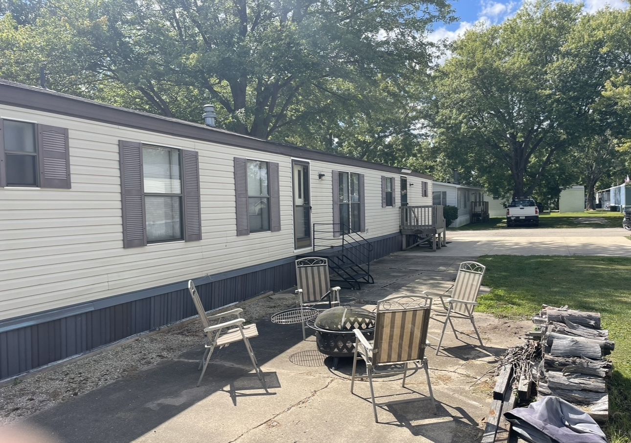 2211 Crestview Drive Princeton, IL 61356 - Photo 21 of 23 a view of backyard with outdoor seating