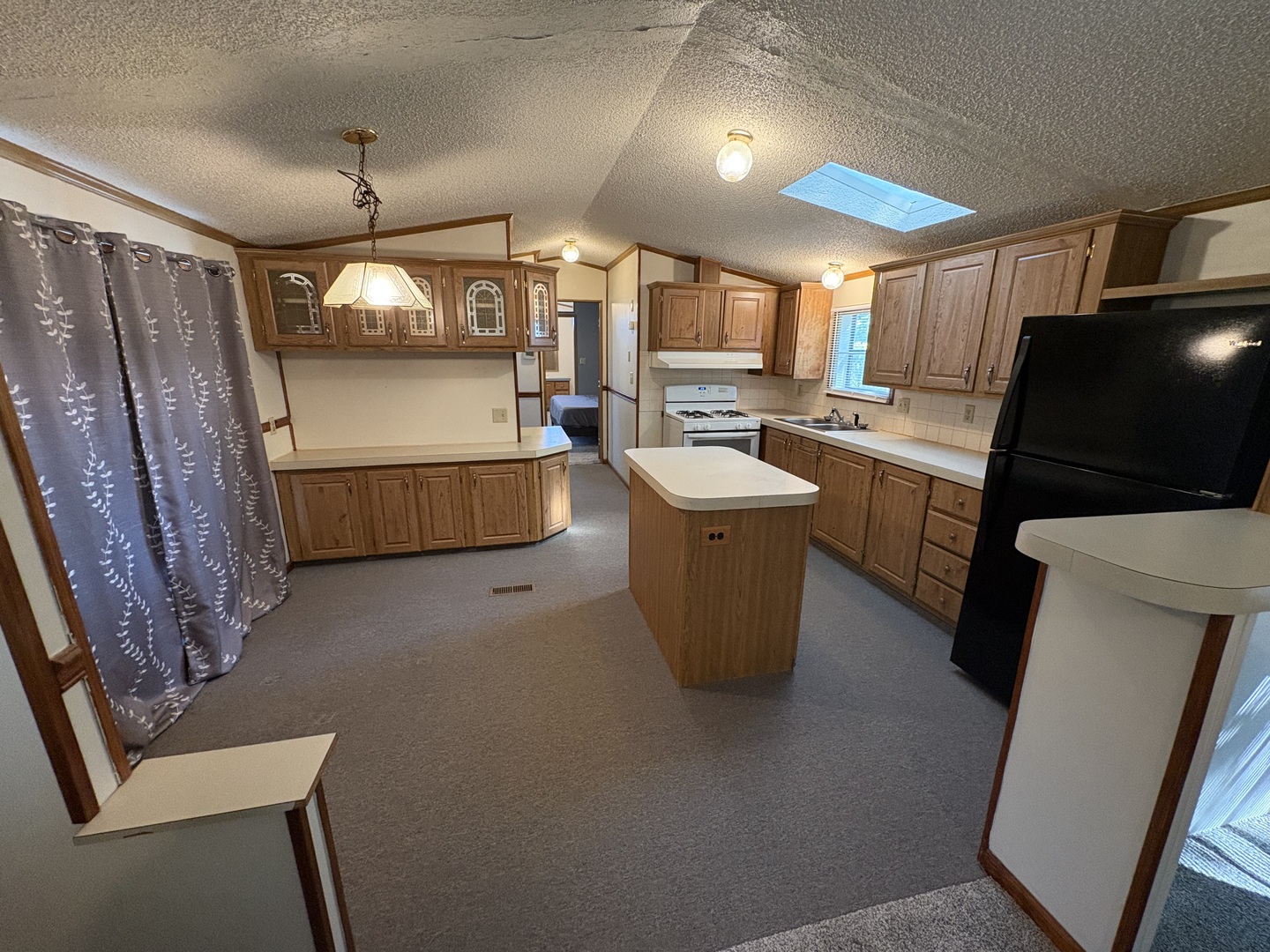 2211 Crestview Drive Princeton, IL 61356 - Photo 8 of 23