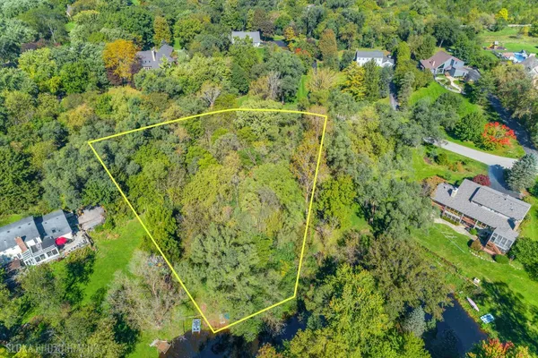 $249,000 | 26709 Leon Drive, Barrington, IL 60010