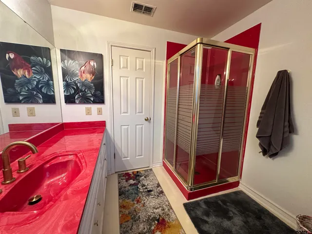 a view of walk in closet