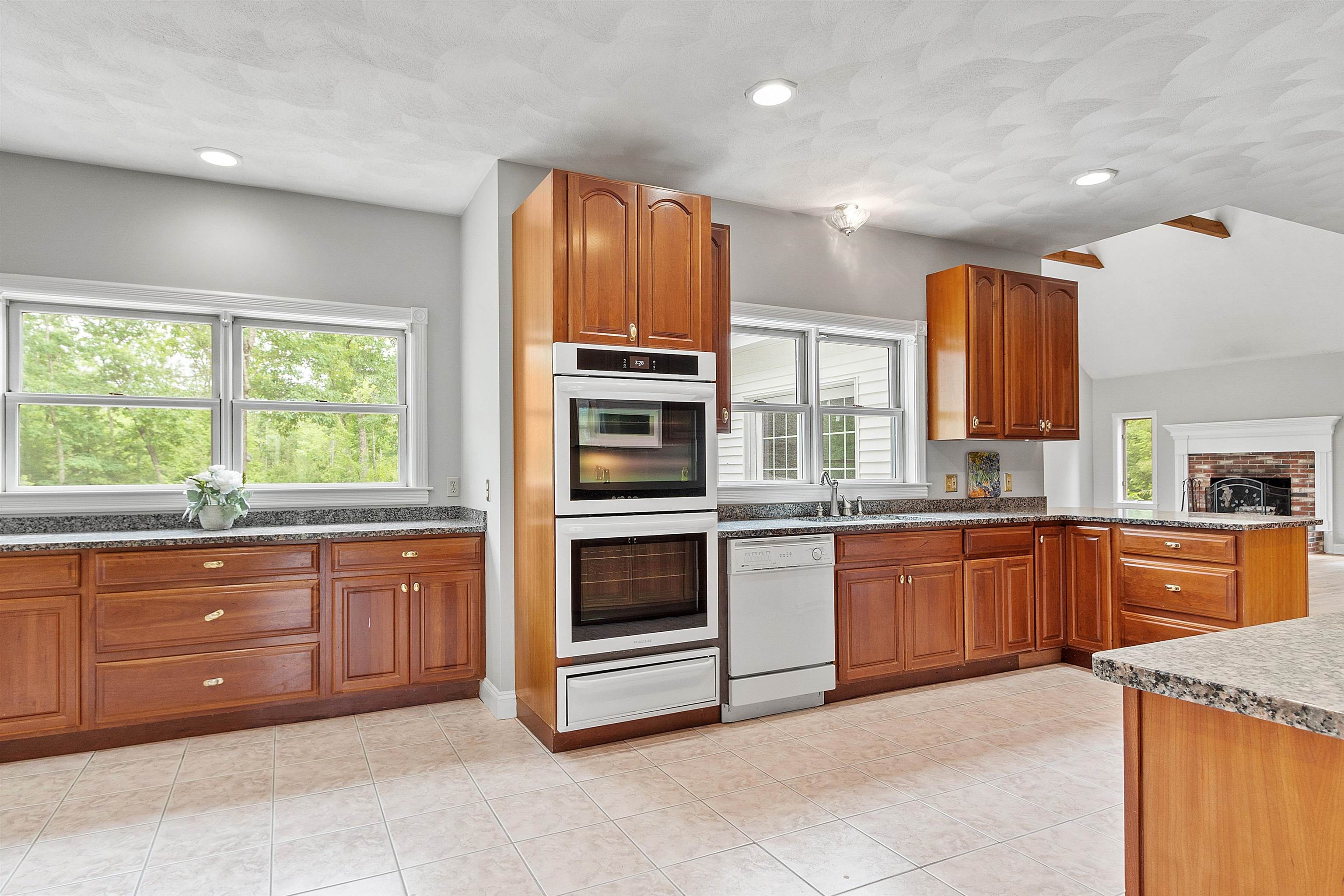 38 Mason Road Brookline, NH 03033 - Photo 6 of 40