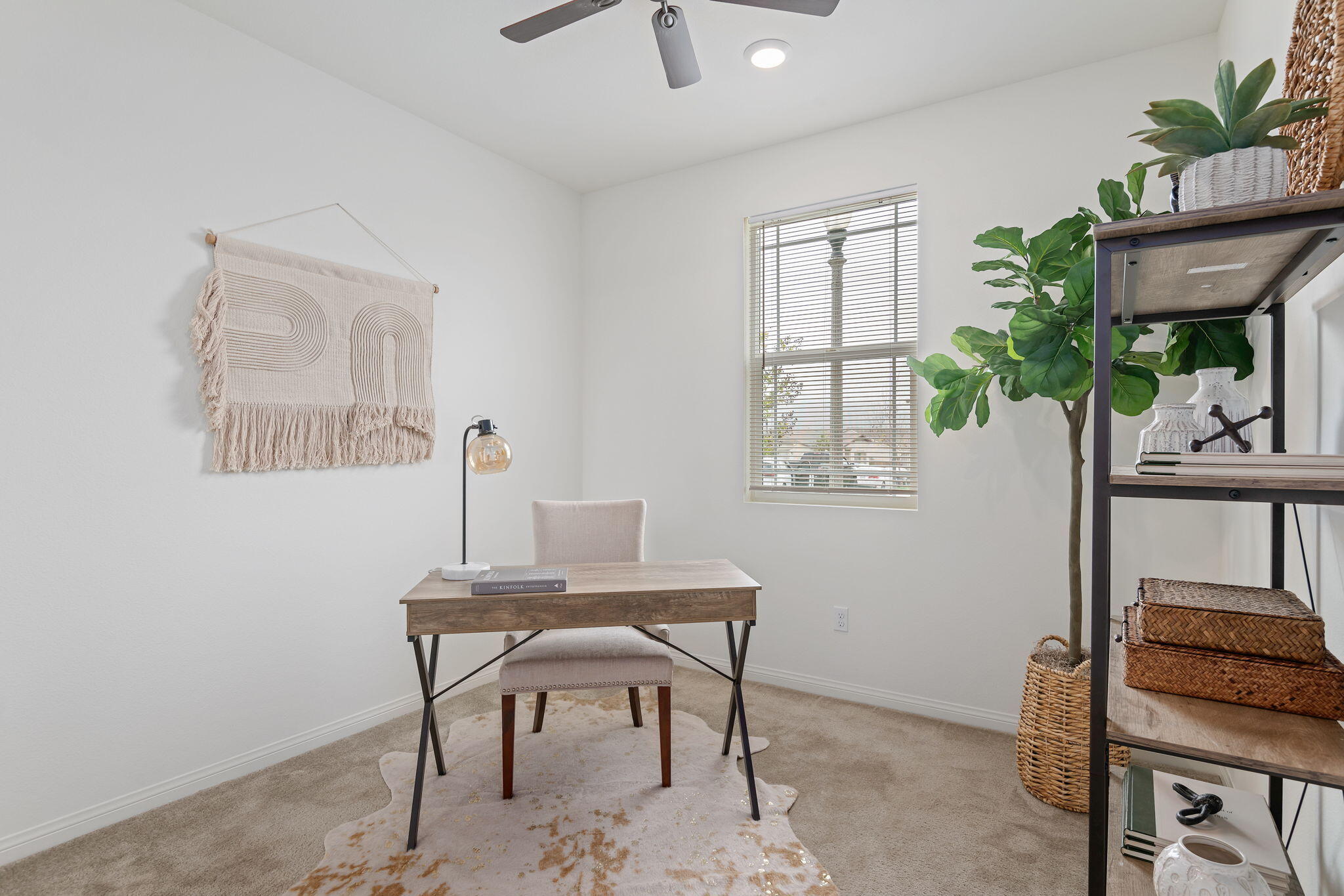 2171 Moro Way Santa Paula, CA 93060 - Photo 16 of 57 Downstairs Bedroom
