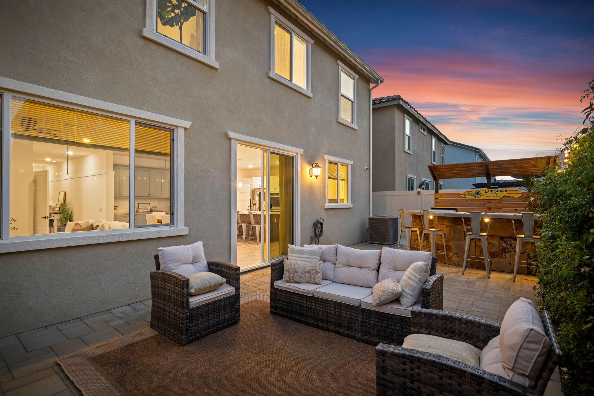 2171 Moro Way Santa Paula, CA 93060 - Photo 34 of 57 Patio (twilight)