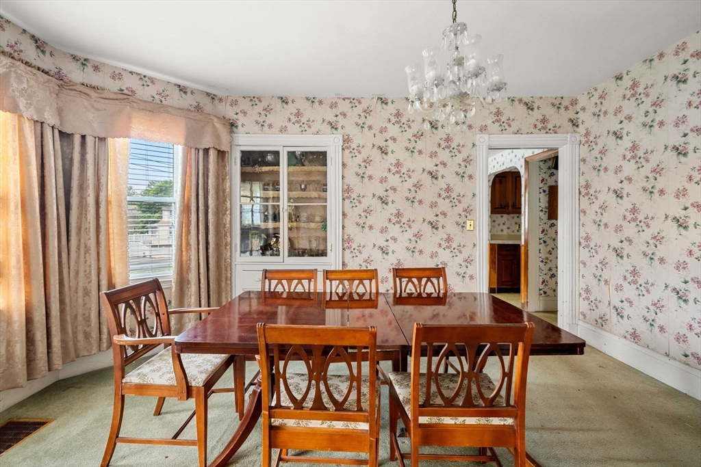 18 Raddin Grove Avenue Lynn, MA 01905 - Photo 10 of 42