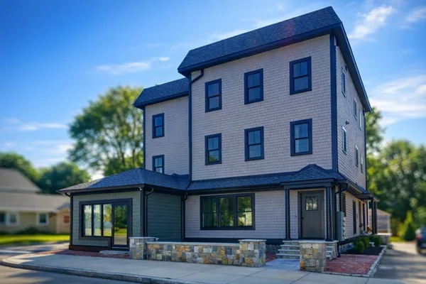 $2,100,000 | 369 Grant Street, Framingham, MA 01702