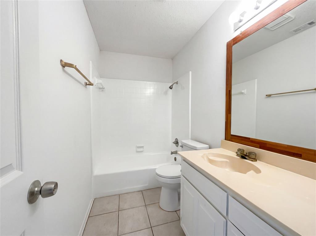 709 Sandy Trail Fort Worth, TX 76120 - Photo 11 of 17