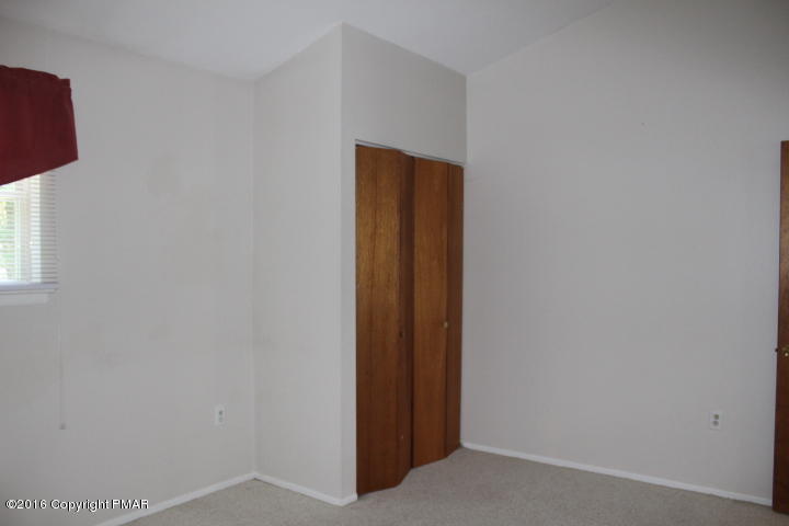 324 Brier Crest Road Blakeslee, PA 18610 - Photo 9 of 27 Bedroom 1