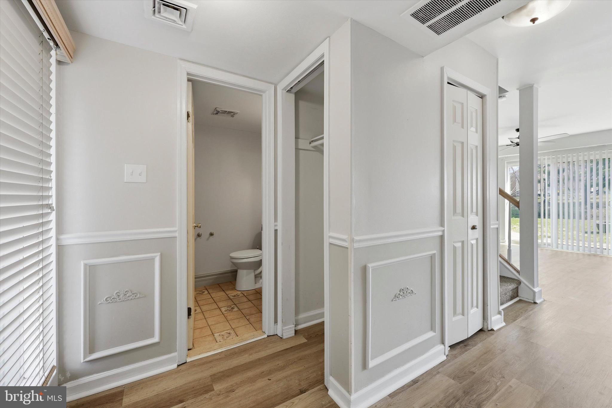 157 Echelon Road Voorhees, NJ 08043 - Photo 2 of 15