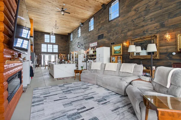 $425,000 | 6418 Kennedy Road, Munith, MI 49259