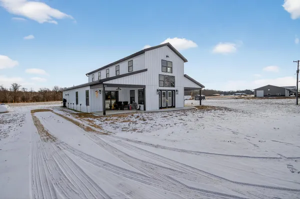 $425,000 | 6418 Kennedy Road, Munith, MI 49259