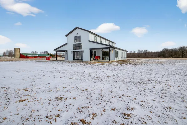 $425,000 | 6418 Kennedy Road, Munith, MI 49259