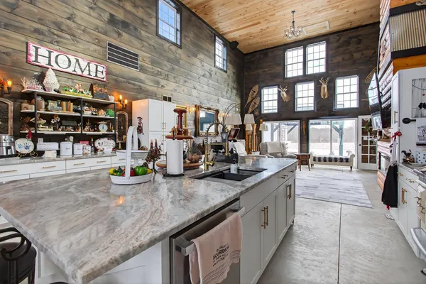 $425,000 | 6418 Kennedy Road, Munith, MI 49259