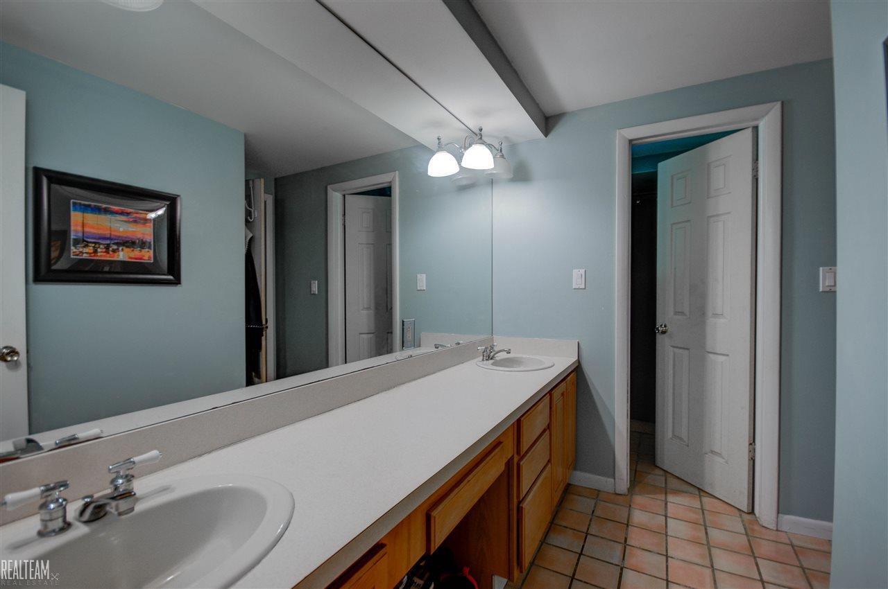 8355 Reese Road Clarkston, MI 48348 - Photo 17 of 24 31297115-16.JPG