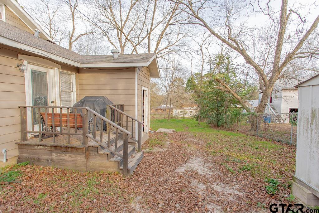 508 North Tyler Street Big Sandy, TX 75755 - Photo 23 of 27