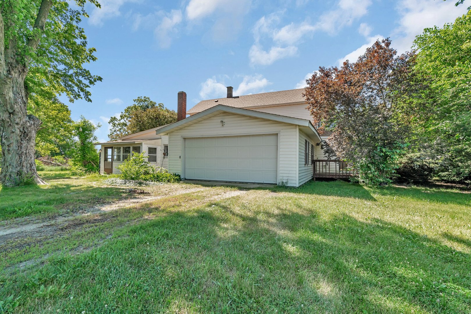 33049 South Symerton Road Wilmington, IL 60481 - Photo 1 of 23 Gallery Image 1