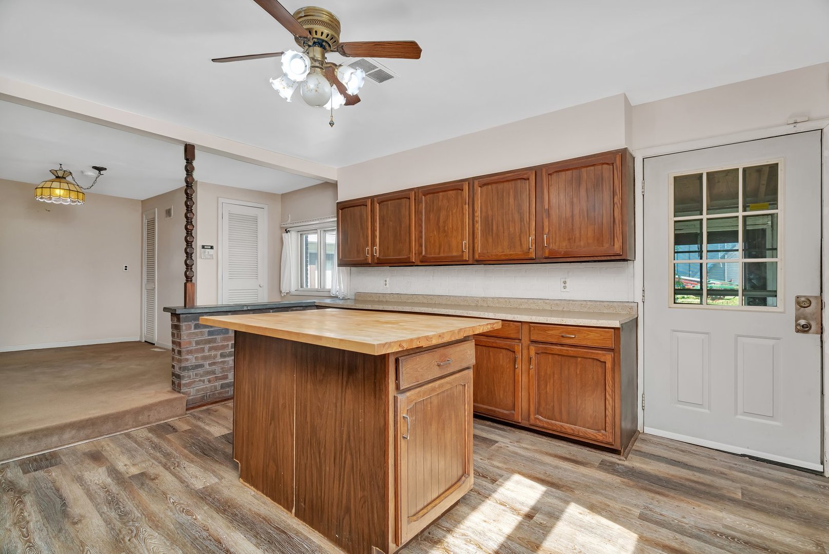 33049 South Symerton Road Wilmington, IL 60481 - Photo 6 of 23 Gallery Image 6