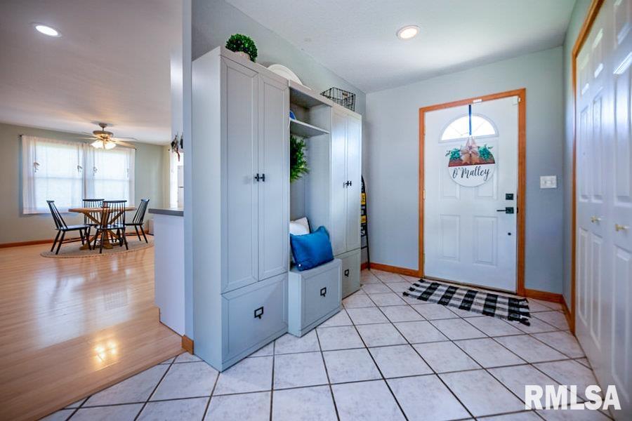 12451 South Valley Road Princeville, IL 61559 - Photo 22 of 40