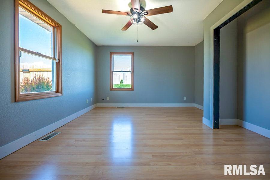 12451 South Valley Road Princeville, IL 61559 - Photo 32 of 40