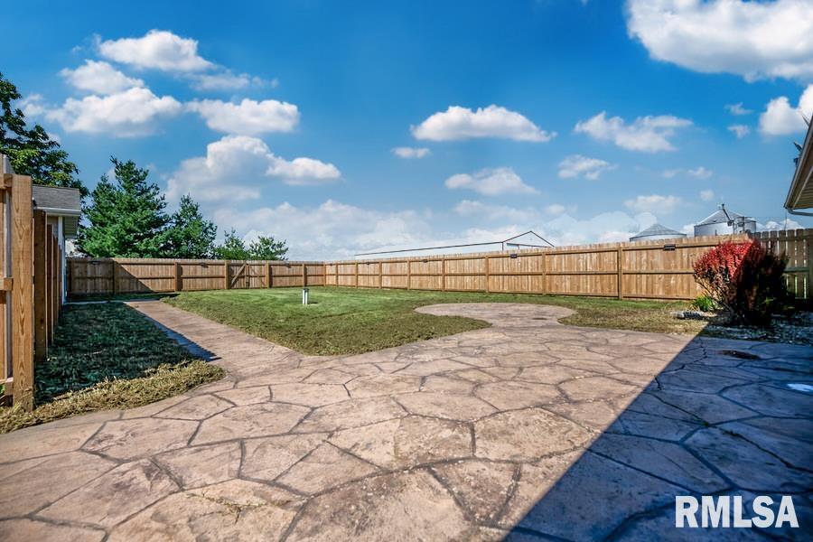 12451 South Valley Road Princeville, IL 61559 - Photo 37 of 40