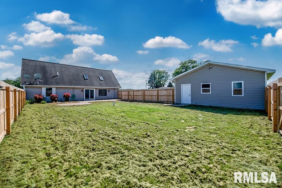 12451 South Valley Road Princeville, IL 61559 - Photo 38 of 40