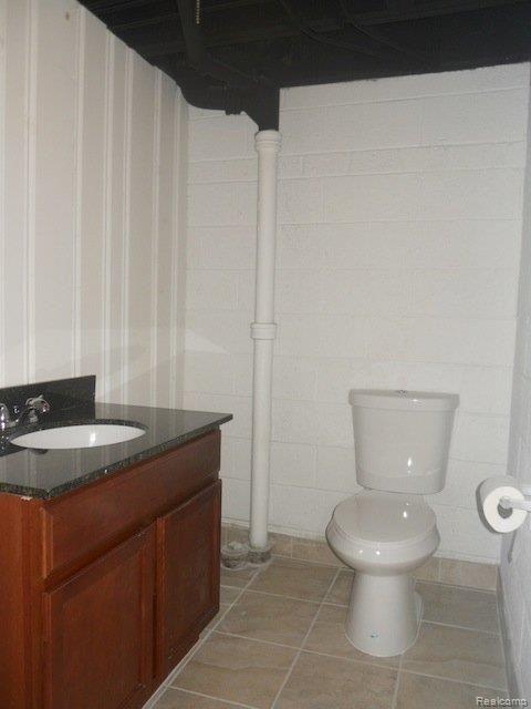 1266 Harvard Road Grosse Pointe, MI 48230 - Photo 17 of 21 HARVARD HALF BATH BSMT.JPG