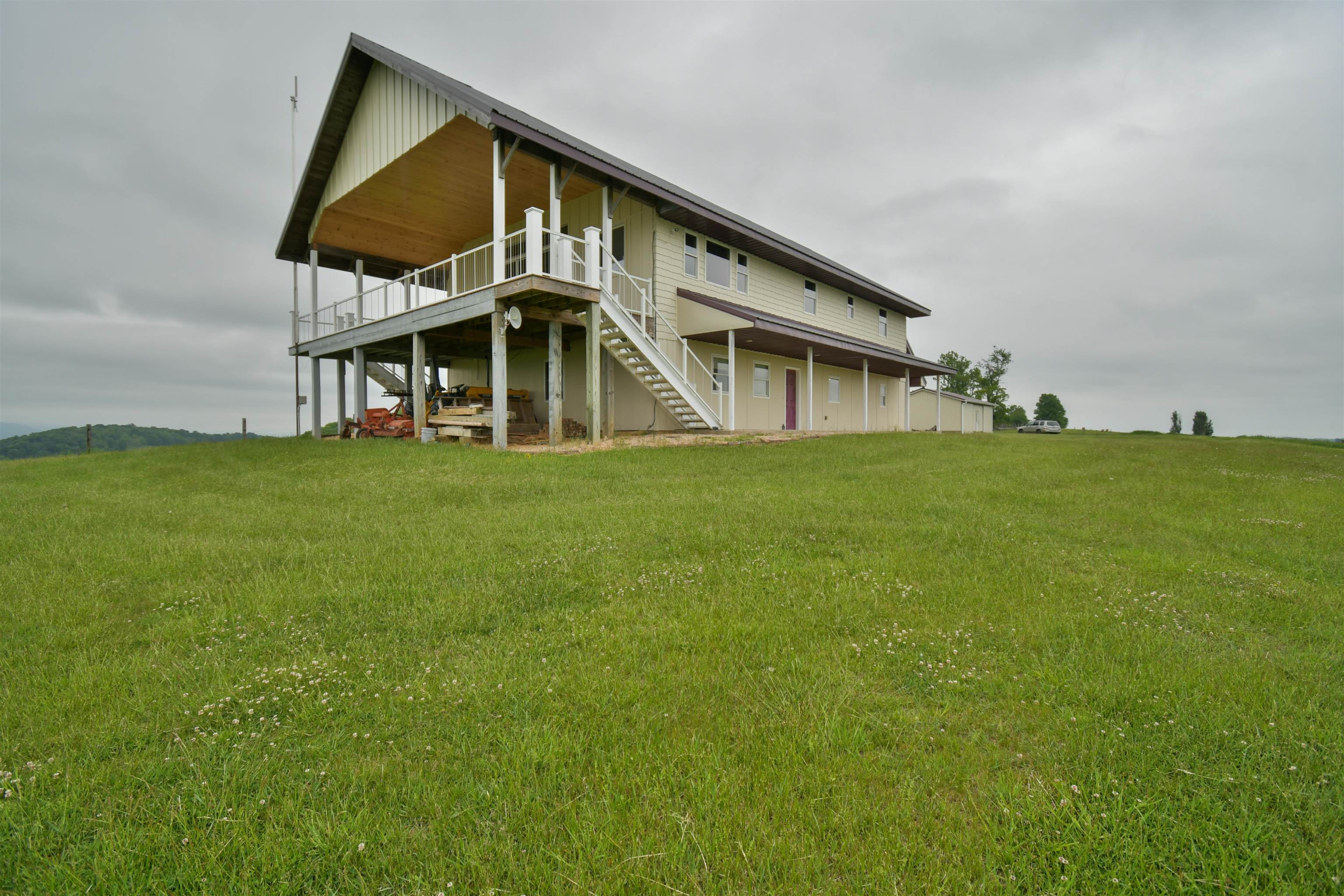 473 Shirey Road Swoope, VA 24479 - Photo 4 of 54 Gallery Image 4