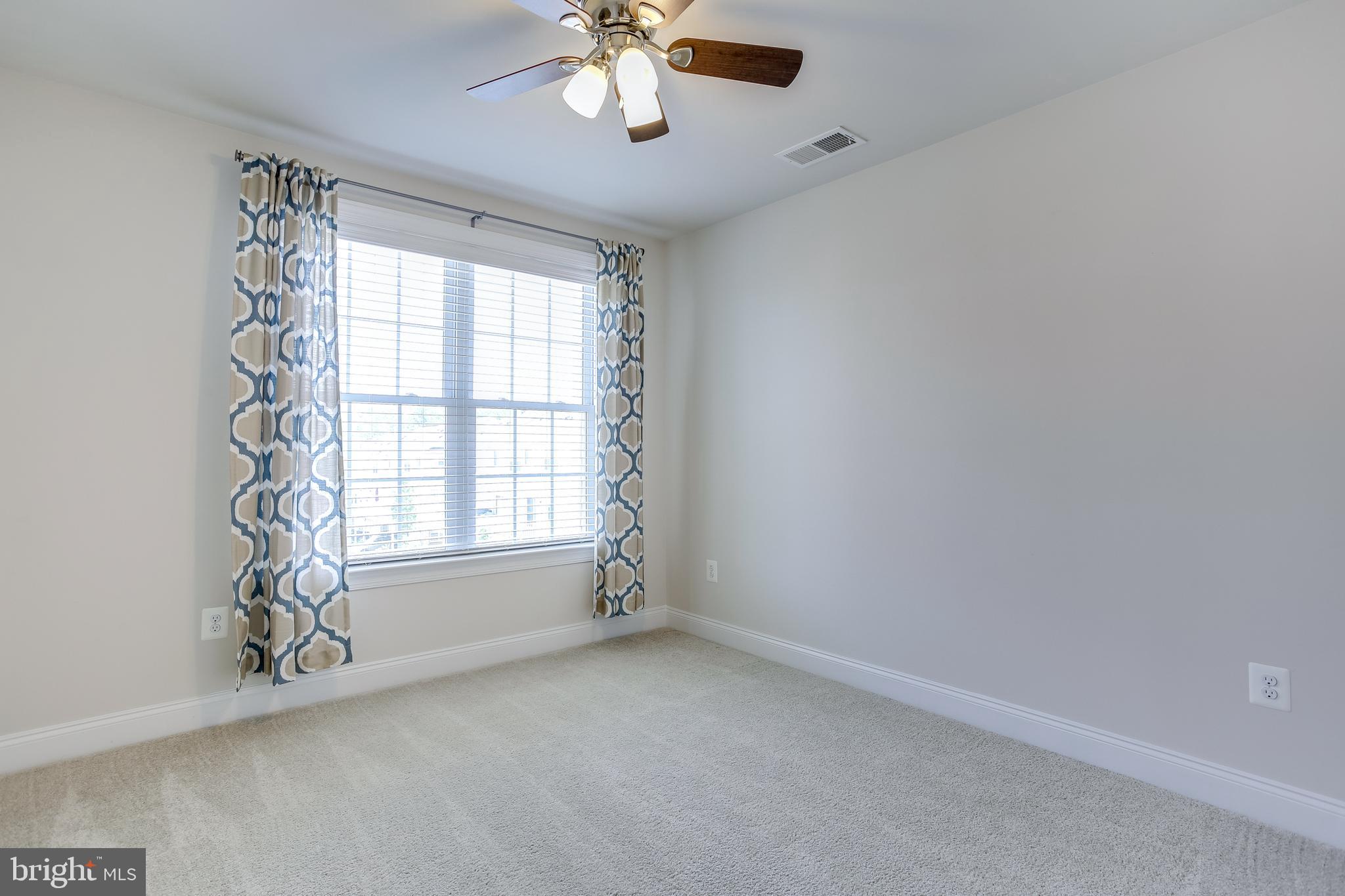 2546 Cherry Tree Road Hanover, MD 21076 - Photo 20 of 32 3rd bedroom