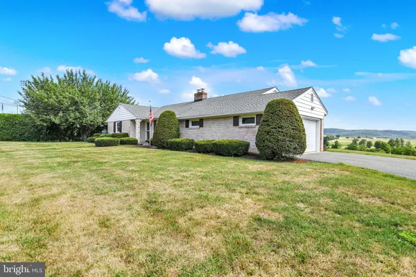 $2,400 | 13 Lupine Lane, Oley, PA 19547