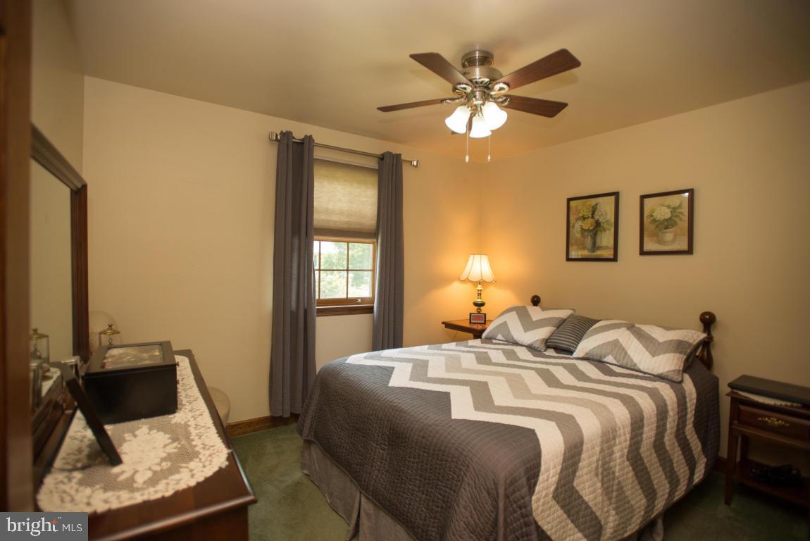386 Oaklyn Road Lebanon, PA 17042 - Photo 16 of 23 Gallery Image 16