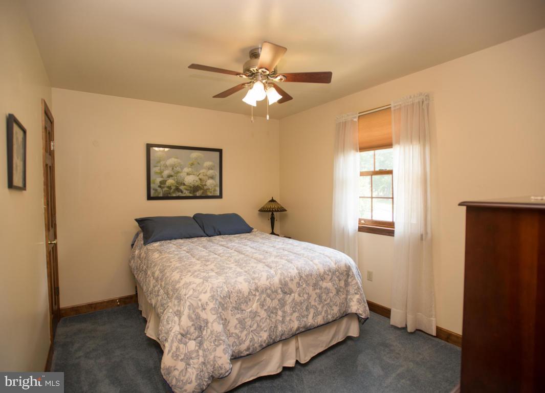 386 Oaklyn Road Lebanon, PA 17042 - Photo 17 of 23 Gallery Image 17