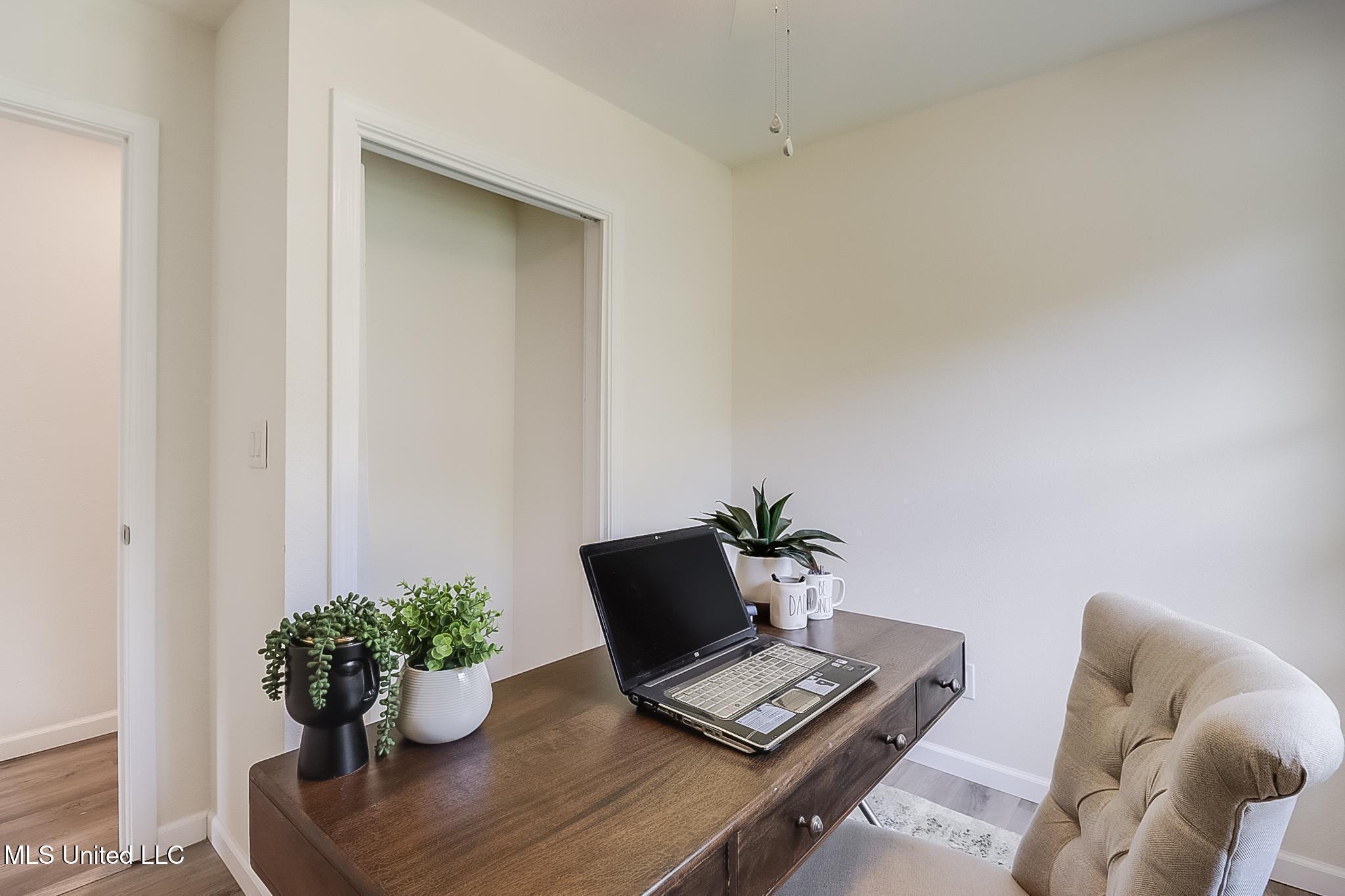 151 Locust Drive D'Iberville, MS 39540 - Photo 17 of 26 17