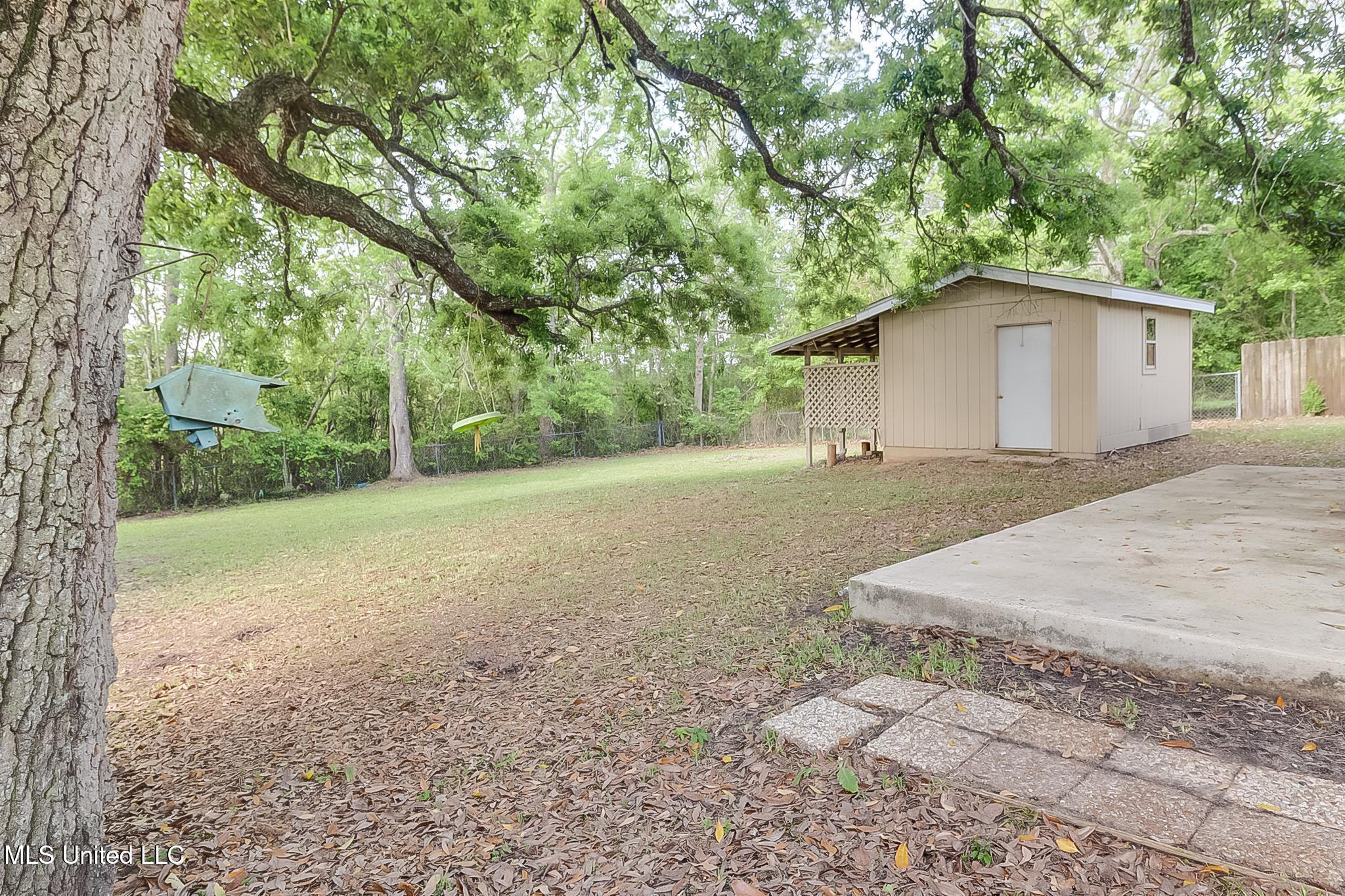 151 Locust Drive D'Iberville, MS 39540 - Photo 22 of 26 22